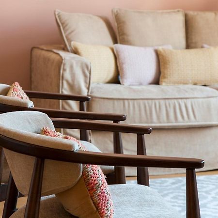 Joivy Sublime 2Br Apt On Restauradores Square Nearby Rossio Station Lisboa Extérieur photo