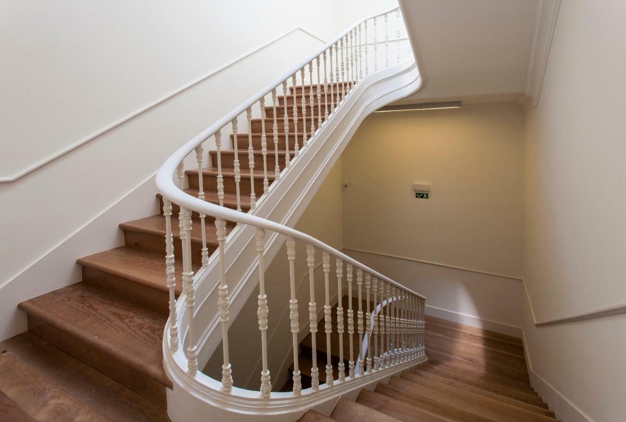 Joivy Sublime 2Br Apt On Restauradores Square Nearby Rossio Station Lisboa Extérieur photo