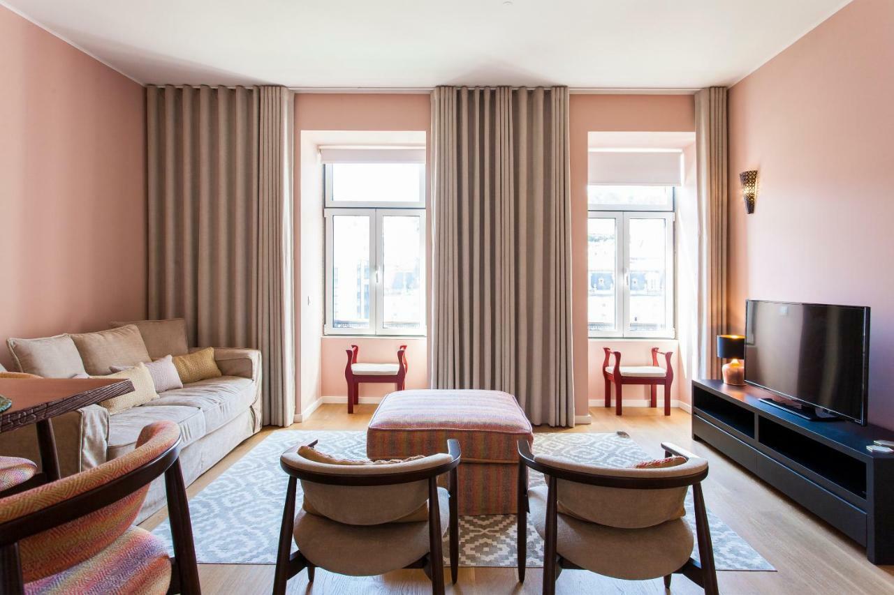 Joivy Sublime 2Br Apt On Restauradores Square Nearby Rossio Station Lisboa Extérieur photo